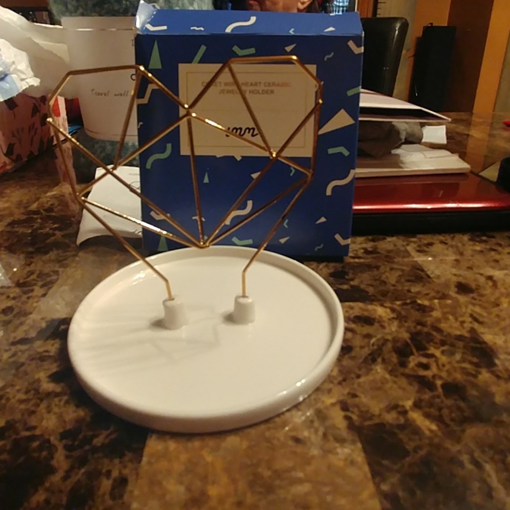 Jewelry holder